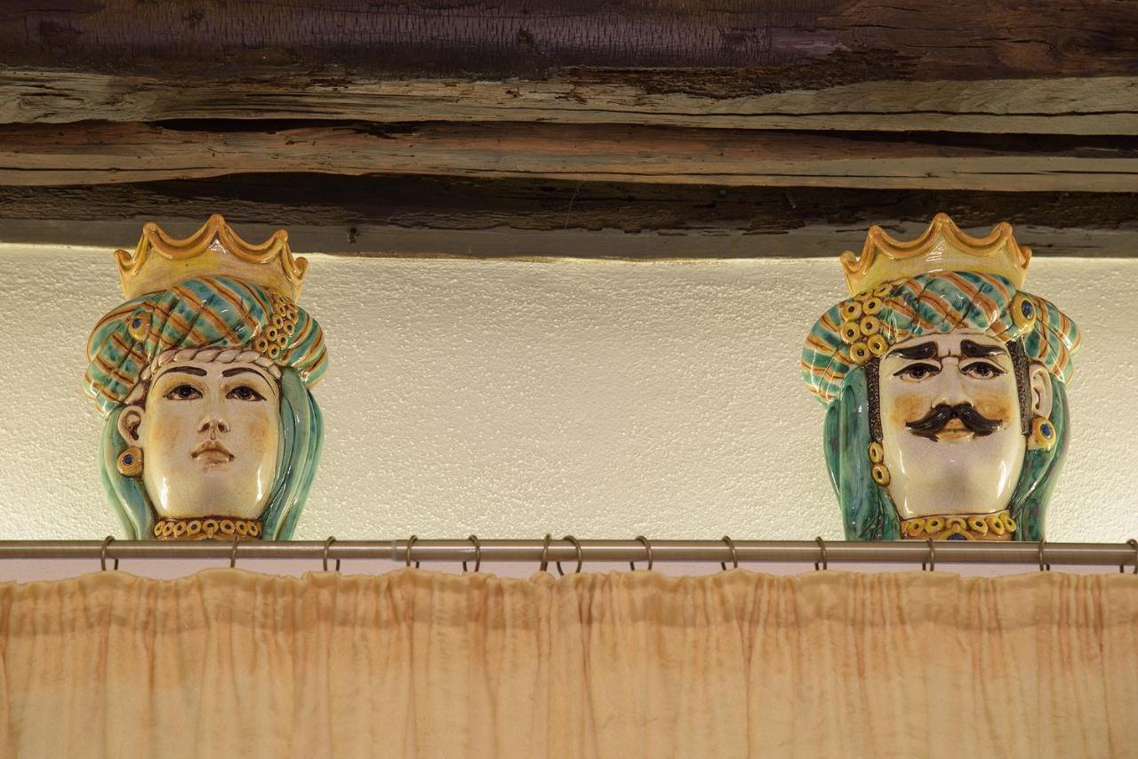 Barlaman Luxury Rooms Palermo Kültér fotó